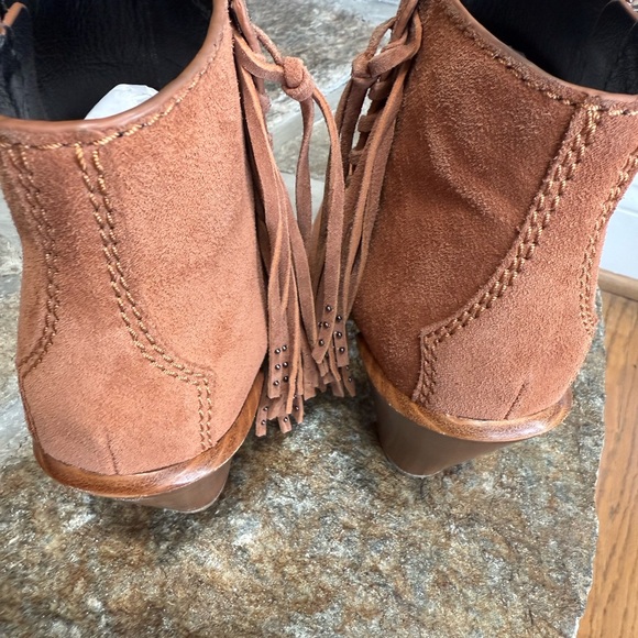 COACH Brown Suede Ankle Boots/Booties Size 7 - Picture 4 of 6